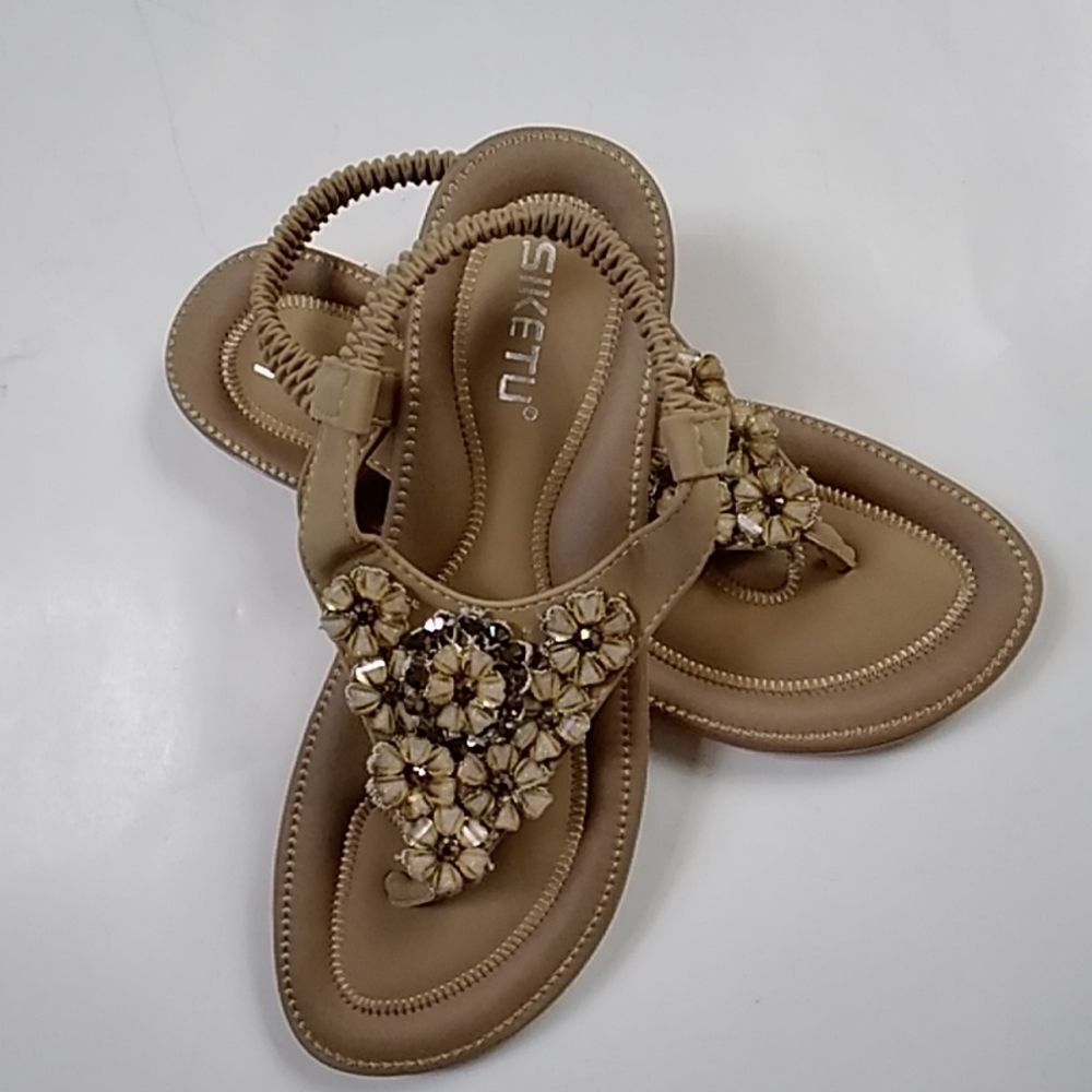 NEW SIKETU WOMEN SANDALS SIZE 40 SHOES
